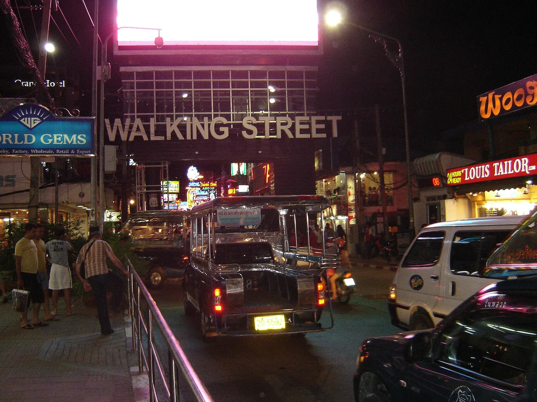 Вечерняя Walking Street